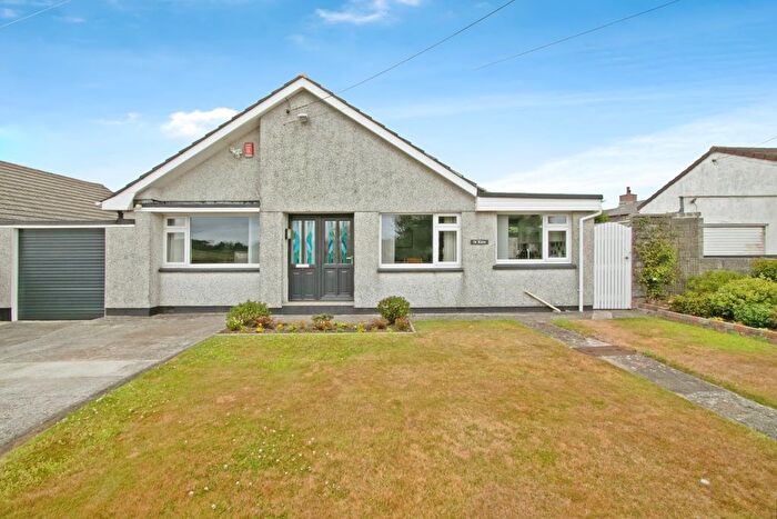 3 Bedroom Bungalow For Sale In Clifton Road, Park Bottom, Redruth, Cornwall, TR15