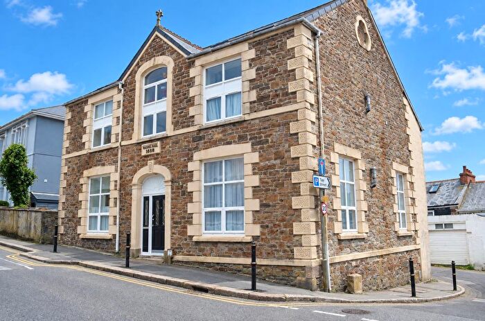 1 Bedroom Flat To Rent In Green Lane, Redruth, TR15