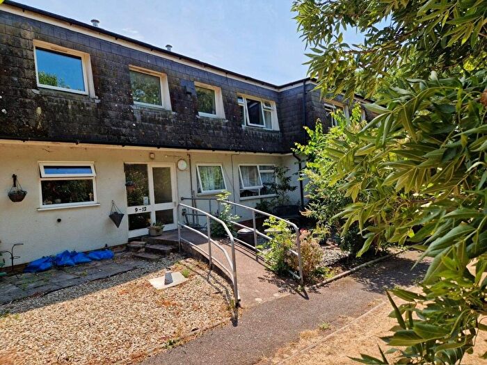 2 Bedroom Flat For Sale In Brooklyn Park, Exmouth, EX8