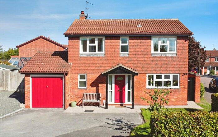 4 Bedroom Detached House For Sale In Oaklands Way, Melbourne, DE73
