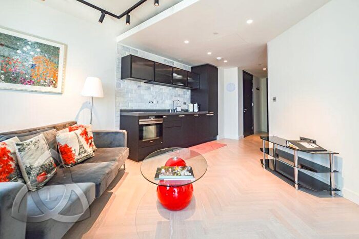 1 Bedroom Apartment To Rent In Sun Street, EC2A