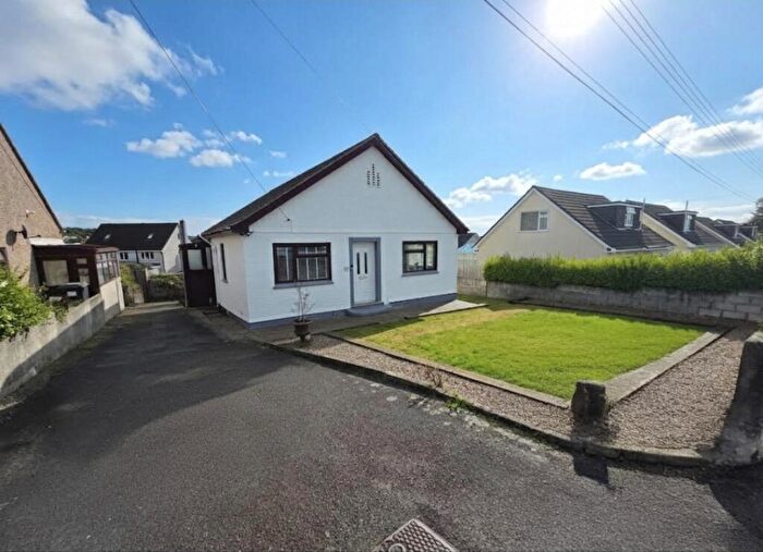 4 Bedroom Detached Bungalow For Sale In Agar Road, St. Austell, PL25