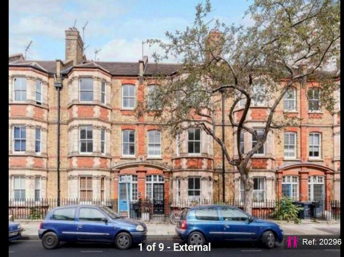 2 Bedroom Flat To Rent In Chester Way, London, SE11