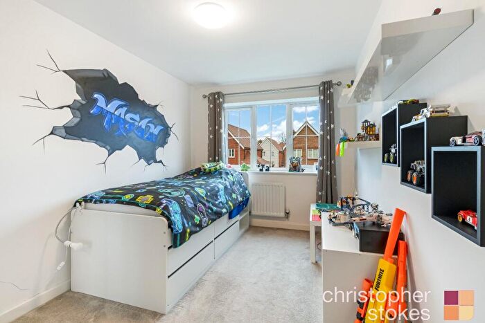 3 Bedroom End Of Terrace House For Sale In Hastings Avenue, Cheshunt, Waltham Cross, Hertfordshire, EN7