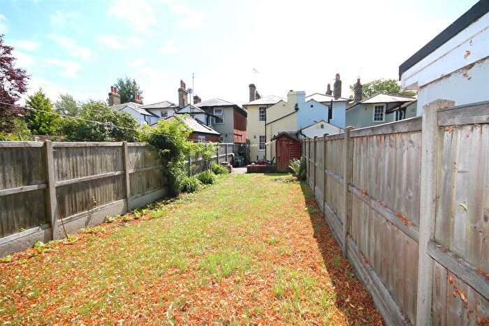 3 Bedroom Terraced House To Rent In St. Peters Place, Canterbury, CT1