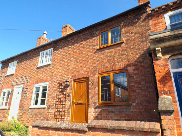 2 Bedroom House To Rent In Kneeton Road, East Bridgford, NG13