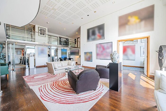 4 Bedroom Flat For Sale In Peterborough Road, Hurlingham, London, SW6