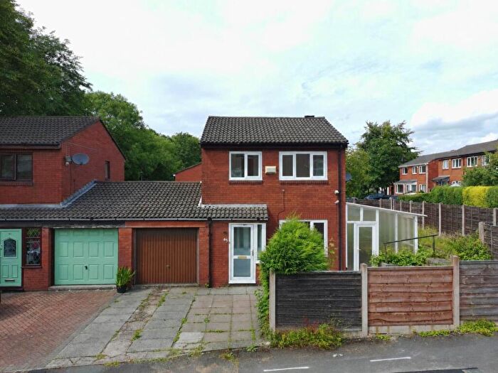 3 Bedroom Link Detached House For Sale In Crompton Street, Oldham, OL1