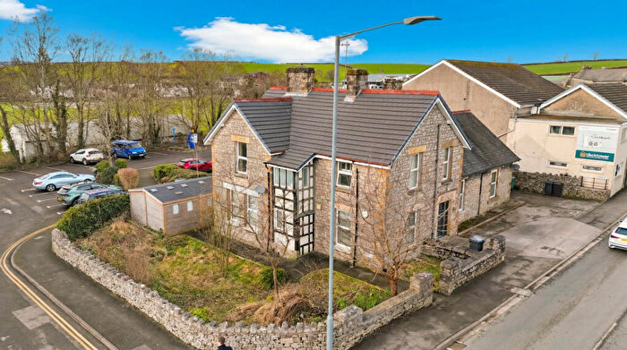 4 Bedroom Semi-Detached House For Sale In Beetham Road, Milnthorpe, LA7