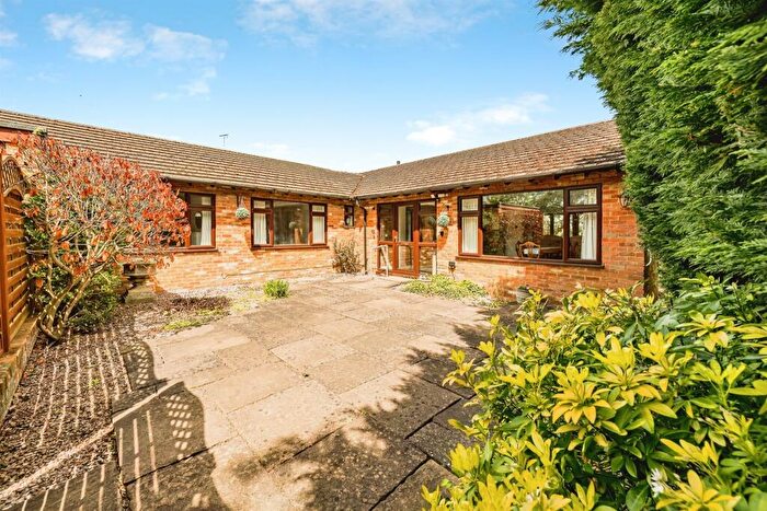 3 Bedroom Detached Bungalow For Sale In Oxford Road, Stone, Aylesbury, HP17