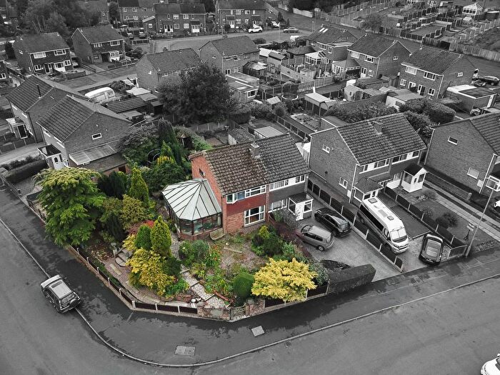 3 Bedroom Semi-Detached House For Sale In Barncroft Road, Chell Heath, Stoke-On-Trent, ST6