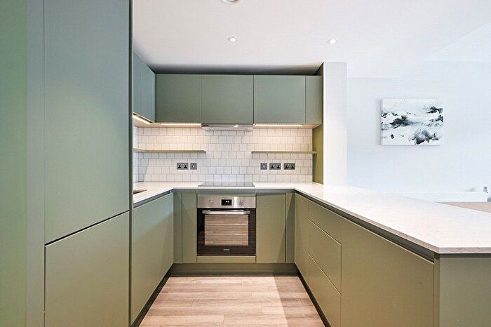 2 Bedroom Flat To Rent In Alameda, W Olympic Way, HA9