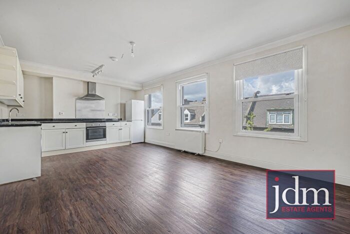 1 Bedroom Flat To Rent In Widmore Road, Bromley, Kent, BR1