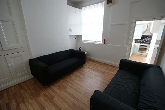 3 Bedroom Terraced House To Rent In Carberry Place, Hyde Park, Leeds, LS6