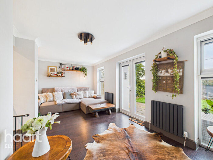 3 Bedroom Detached House For Sale In Ward Way, Witchford, CB6