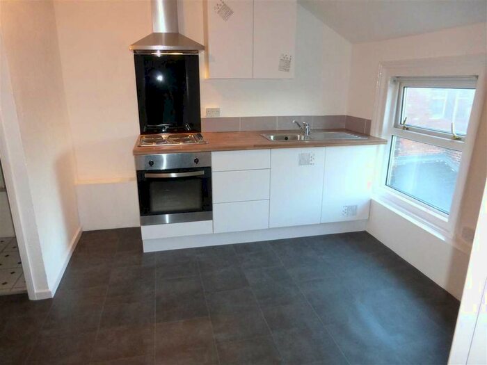 1 Bedroom Flat To Rent In Church Street, Royston, Barnsley, S71