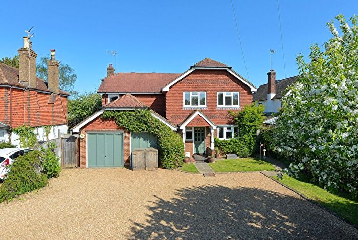 3 Bedroom Detached House For Sale In The Common, Cranleigh, GU6