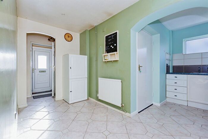 2 Bedroom Semi-Detached Bungalow For Sale In Meadow Court, Narborough, Leicester, LE19