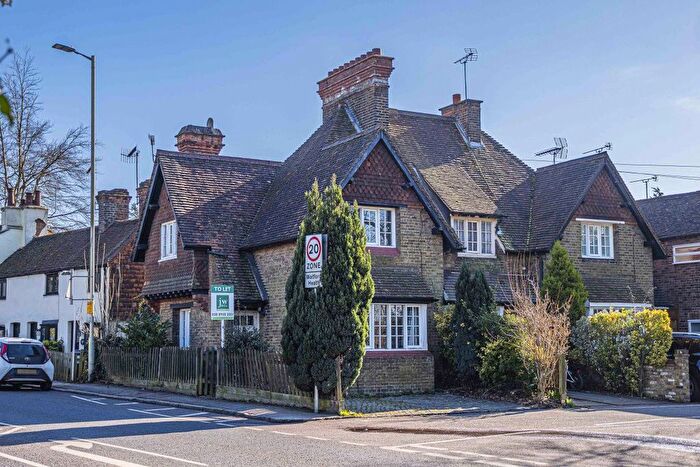 2 Bedroom Property To Rent In Watford Heath, Watford, WD19