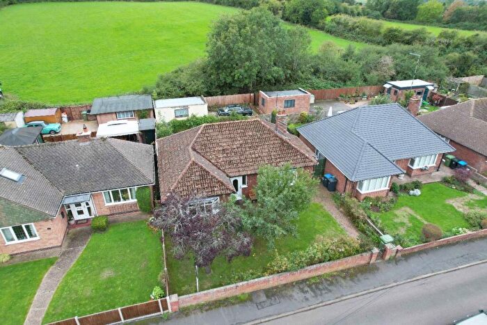 3 Bedroom Bungalow For Sale In Grange Road, Bearley, Stratford-upon-Avon, CV37