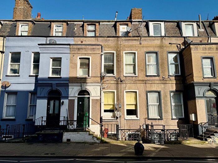 1 Bedroom Flat For Sale In B High Street, Herne Bay, Kent, CT6