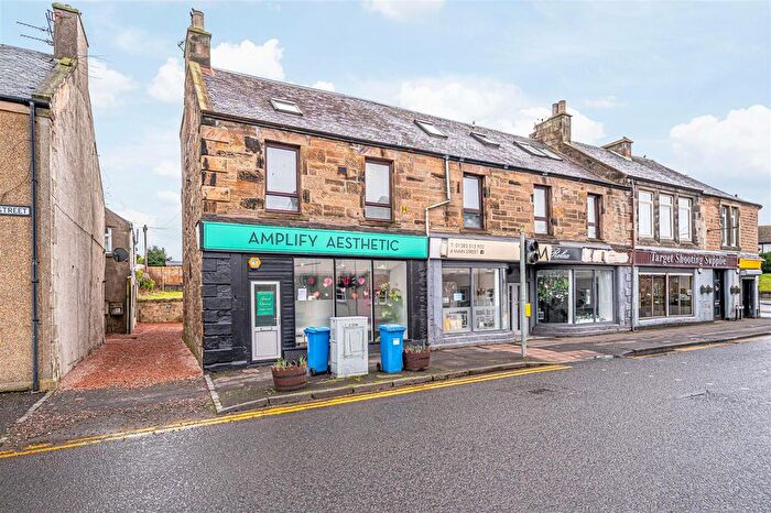 2 Bedroom Flat For Sale In Main Street, Crossgates, KY4