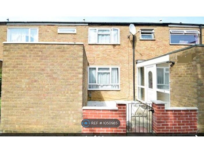 3 Bedroom Terraced House To Rent In Coventry Close, Stevenage, SG1