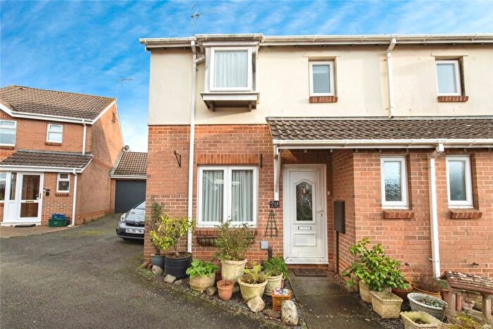 3 Bedroom Semi Detached House For Sale In Keats Close, Exmouth, Devon, EX8