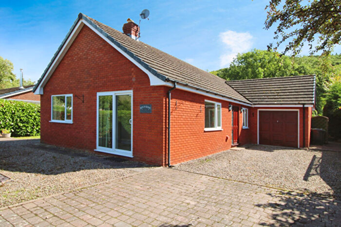 3 Bedroom Bungalow For Sale In Pen Y Banc Presteigne, LD8