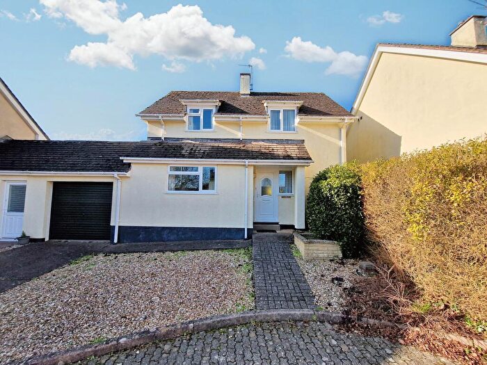 3 Bedroom Detached House For Sale In Dunsford, Exeter, EX6