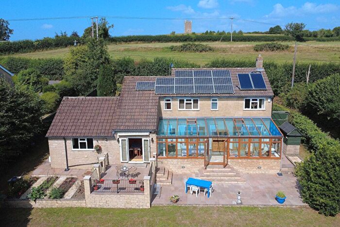 4 Bedroom Detached House For Sale In Godminster Lane, Bruton, Somerset, BA10
