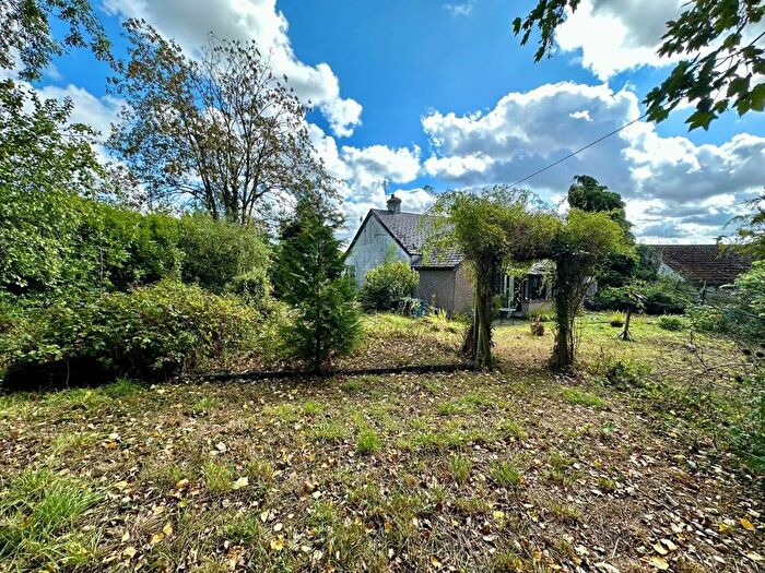 4 Bedroom Detached House For Sale In Bury Bank, Meaford, Stone, ST15