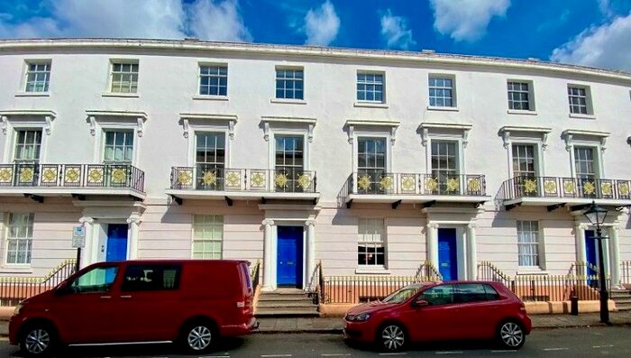 3 Bedroom Maisonette To Rent In Victoria Place, Newport, NP20