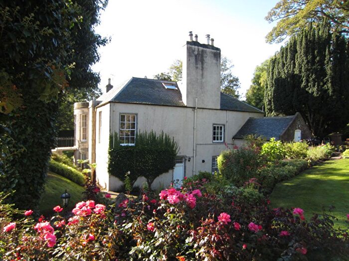 1 Bedroom Flat To Rent In Rainnieston Room, Tillydrone House, The Chanonry, Old Aberdeen, AB24