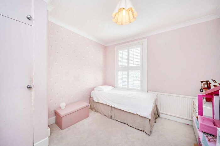 5 Bedroom Terraced House To Rent In Graham Road, London, SW19