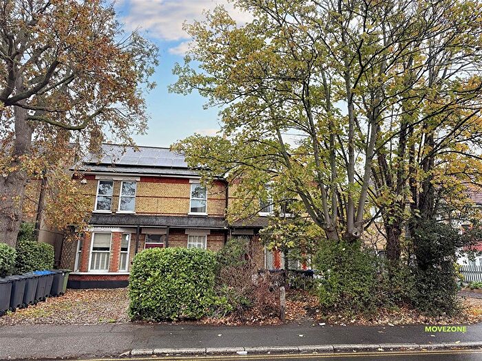 3 Bedroom Property To Rent In Waddon Road, Croydon, CR0