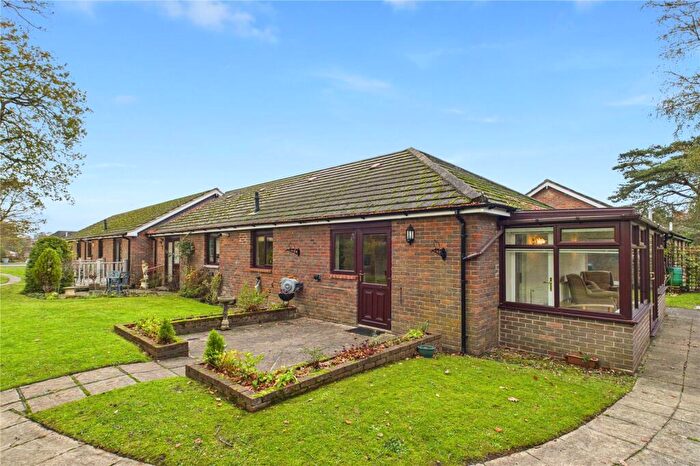 2 Bedroom Bungalow For Sale In Wakeford Court, Silchester Road, Pamber Heath, Tadley, RG26