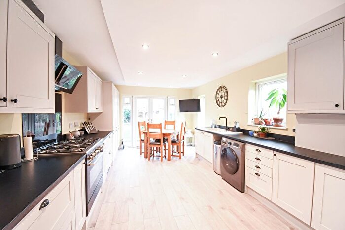 2 Bedroom Bungalow For Sale In King Street, Kempston, Bedford, MK42