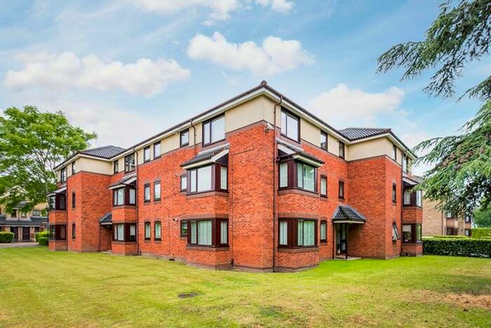 1 Bedroom Flat To Rent In Chaseley Drive, London, W4