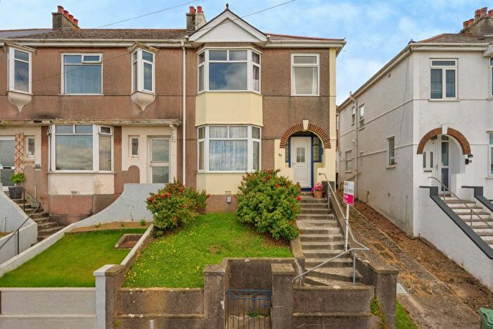 3 Bedroom Semi-Detached House For Sale In Churchill Way, Plymouth, PL3
