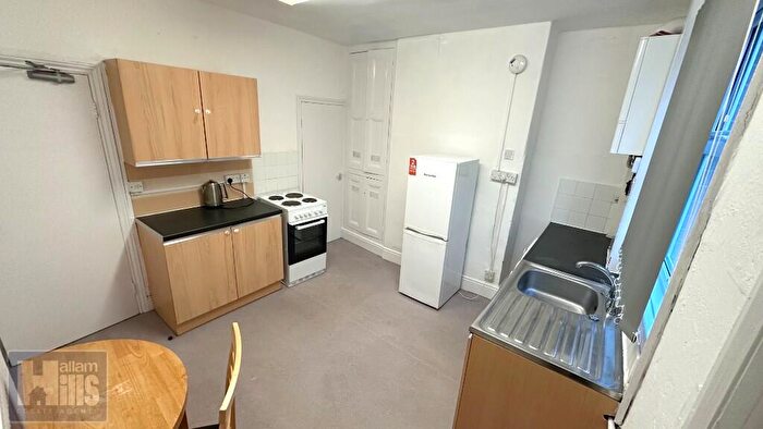 3 Bedroom Terraced House To Rent In Ruth Square, Sheffield, S10