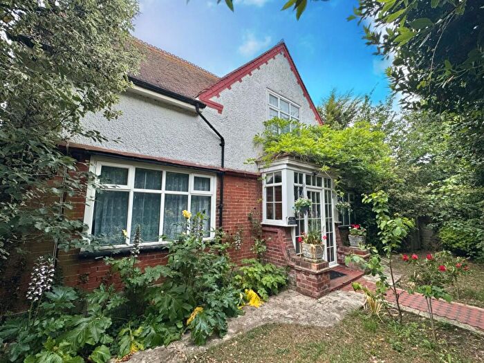 3 Bedroom Detached House To Rent In Ramsgate Road, Margate, CT9