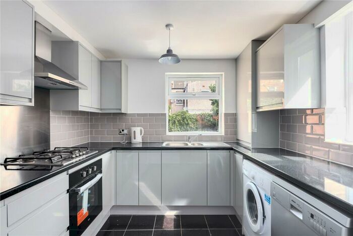 3 Bedroom Terraced House To Rent In St. Georges Road, Forest Gate, London, E7