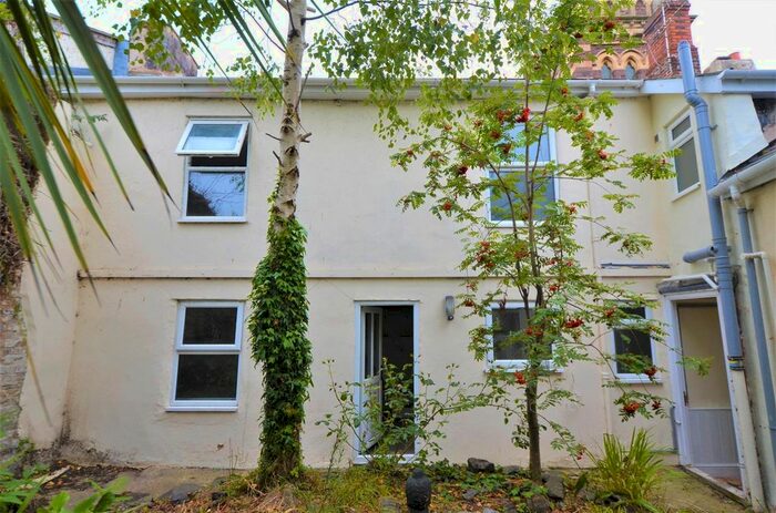 1 Bedroom Cottage For Sale In Bear Street, Barnstaple, EX32