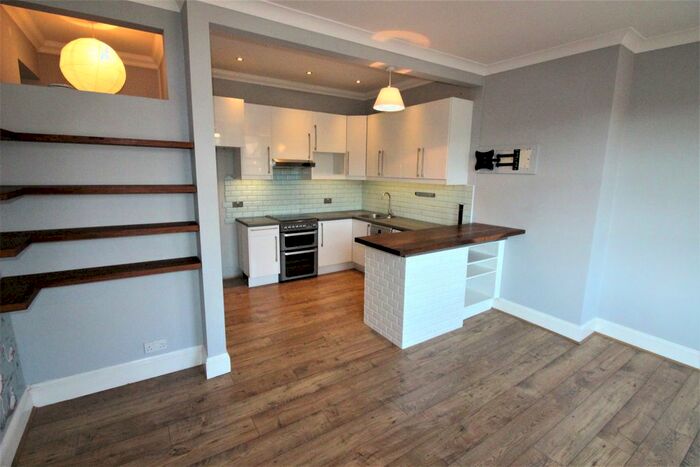 2 Bedroom Flat To Rent In Cavendish Road, Bournemouth, BH1