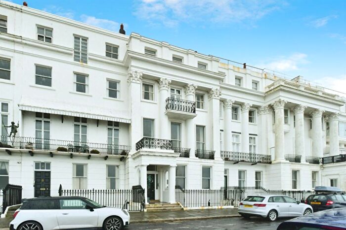 2 Bedroom Apartment For Sale In Arundel Terrace, Brighton, BN2