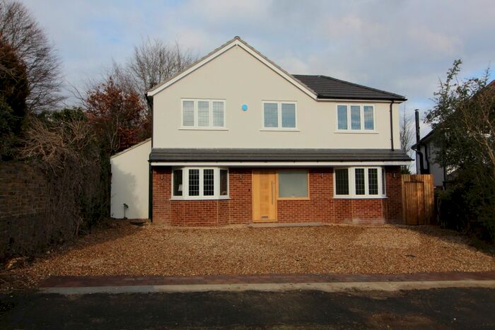 5 Bedroom Detached House For Sale In Orchard Drive, Chorleywood, WD3