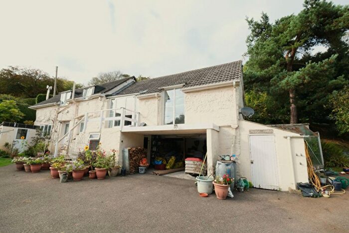 2 Bedroom Flat To Rent In The Barn, Bridge Farm, Mawgan, Helston, TR12