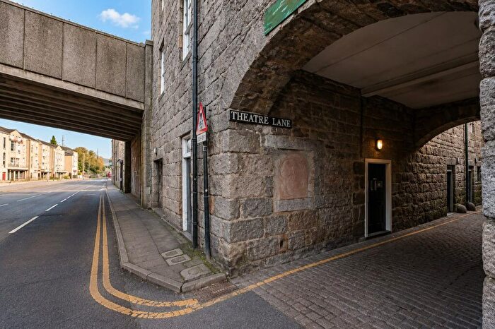 5 Bedroom Flat For Sale In B Theatre Lane, Aberdeen, AB11