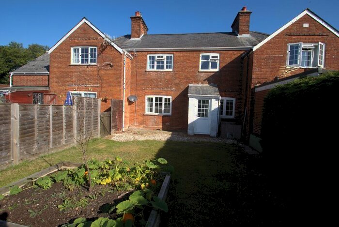 2 Bedroom Terraced House To Rent In Romsey Road, Awbridge, SO51